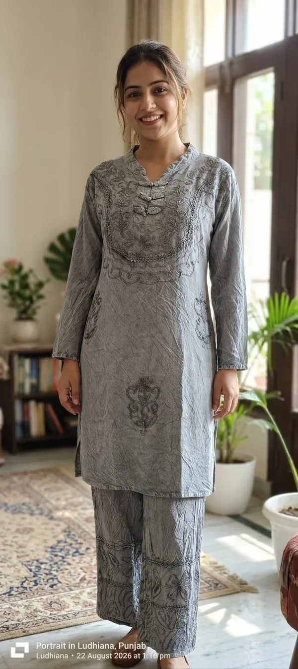 Grey_Printed_Straight_Kurta_Set_For_Women