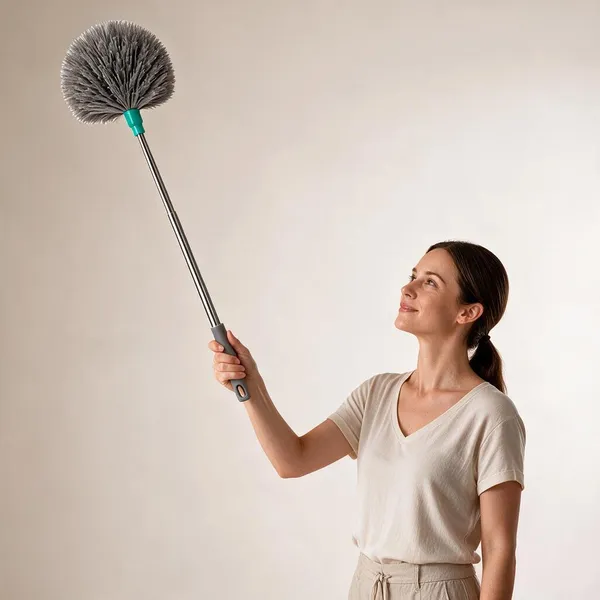 Multicolor_Steel_&_Plastic_Fan_Duster_For_Home_Cleaning