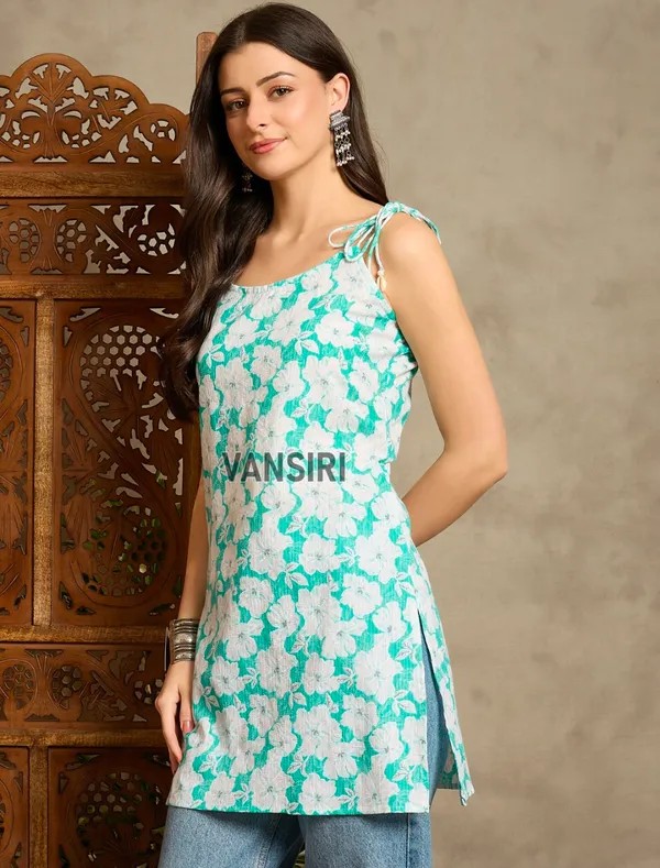 White_kurti