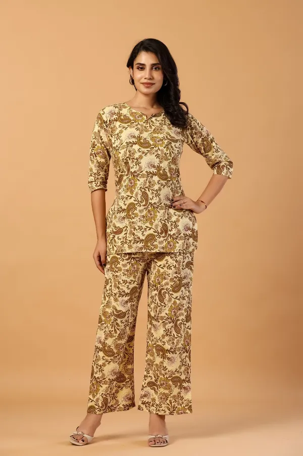 Beige_Straight-Fit_Co-Ord_Set