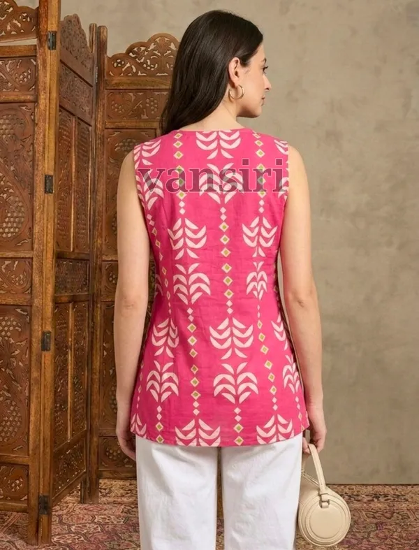Pink_Sleeveless_Top