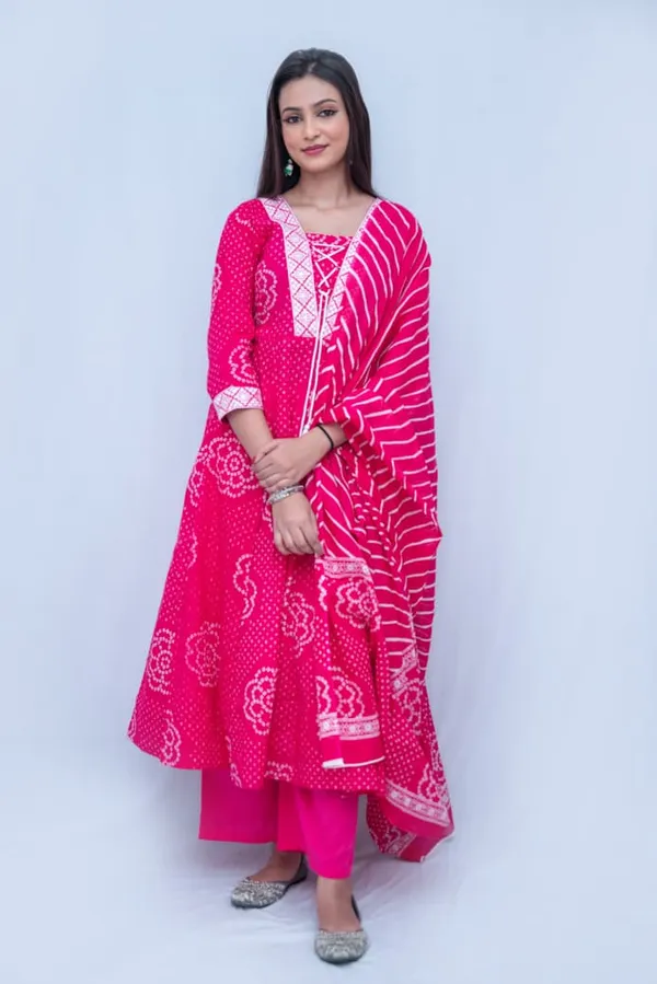 Pink_Cambric_Cotton_Anarkali_Kurta_Set_For_Women