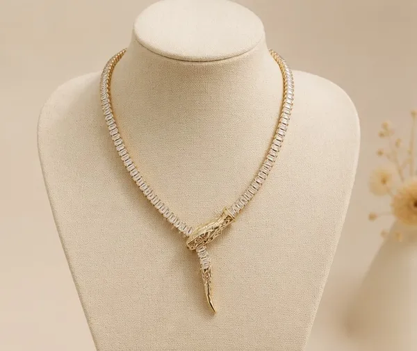 Gold_Silver_Stainless_Steel_Snake_Pendant_Necklace_For_Women