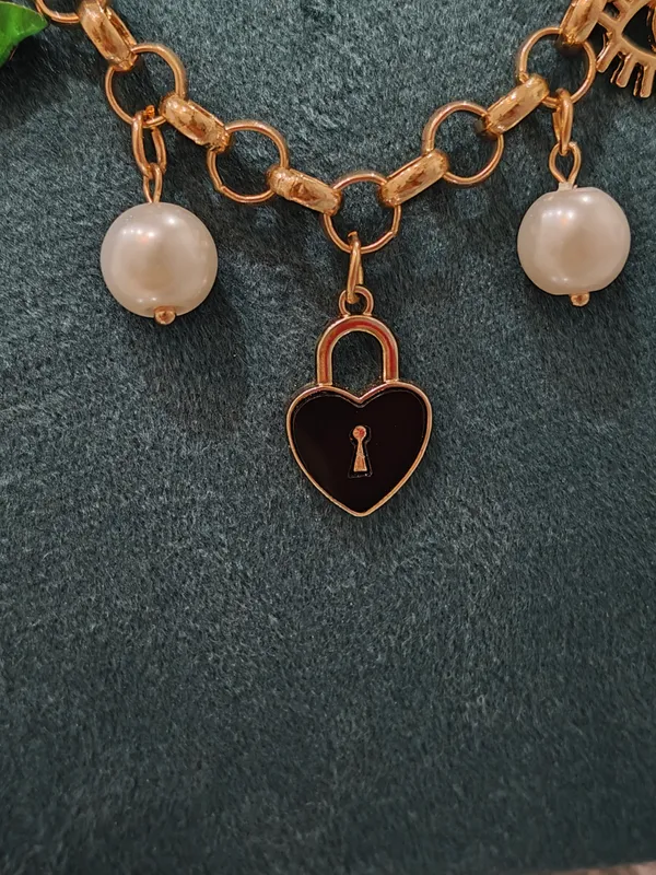 Gold_Stainless_Steel_Pearl_Charm_Statement_Necklace_For_Women