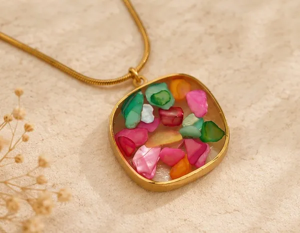 Gold_Stainless_Steel_Mosaic_Pendant_Necklace_For_Women