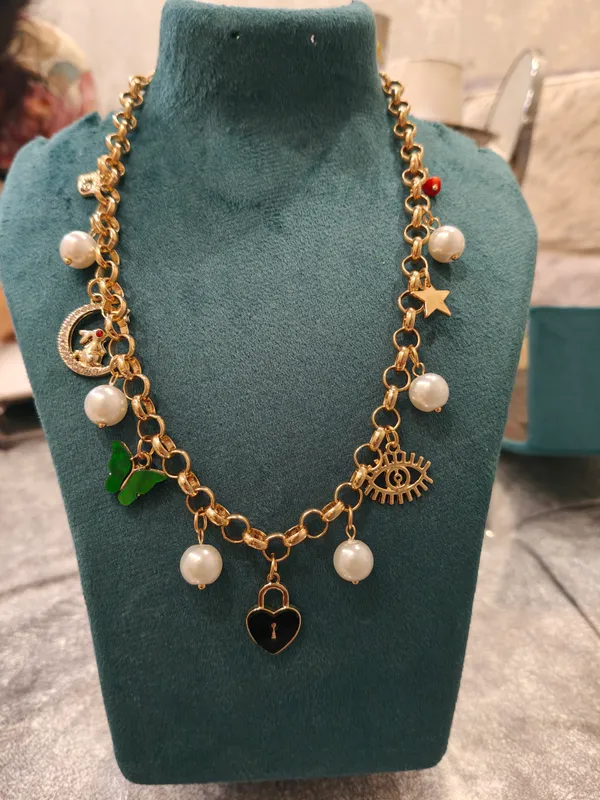 Gold_Stainless_Steel_Pearl_Charm_Statement_Necklace_For_Women