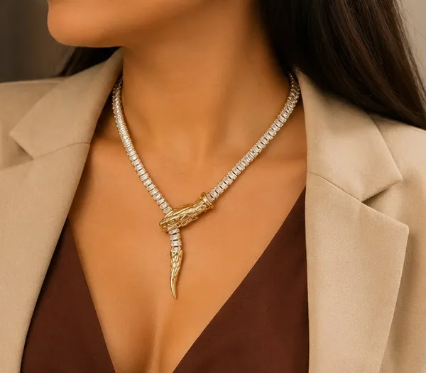 Gold_Silver_Stainless_Steel_Snake_Pendant_Necklace_For_Women