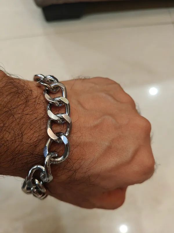 Silver_Stainless_Steel_Chain_Bracelet_For_Men