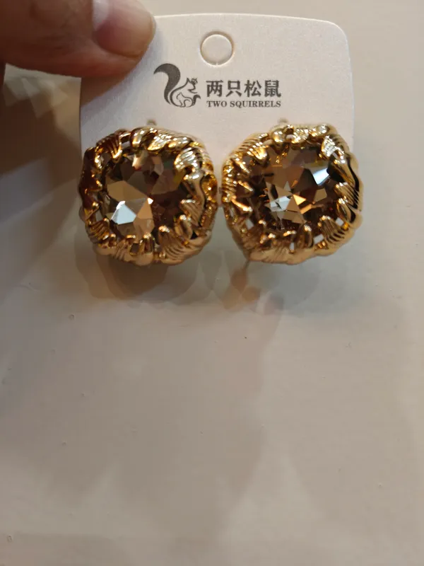 Gold_Stainless_Steel_Faceted_Stud_Earrings_For_Women