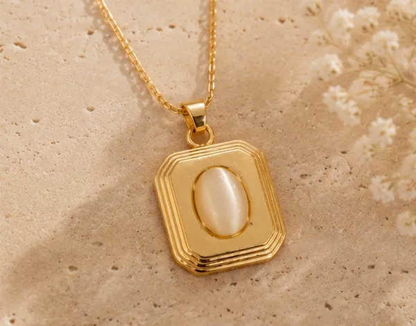 Gold_Stainless_Steel_Pendant_Necklace_And_Earrings_Set_For_Women