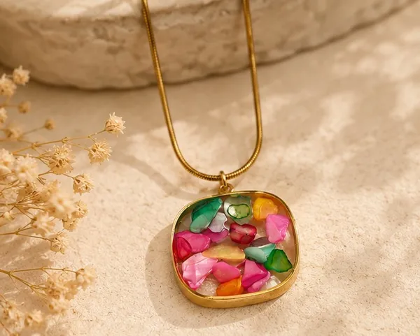 Gold_Stainless_Steel_Mosaic_Pendant_Necklace_For_Women