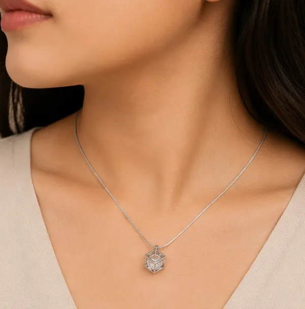 Silver_Stainless_Steel_Geometric_Pendant_Necklace_For_Women