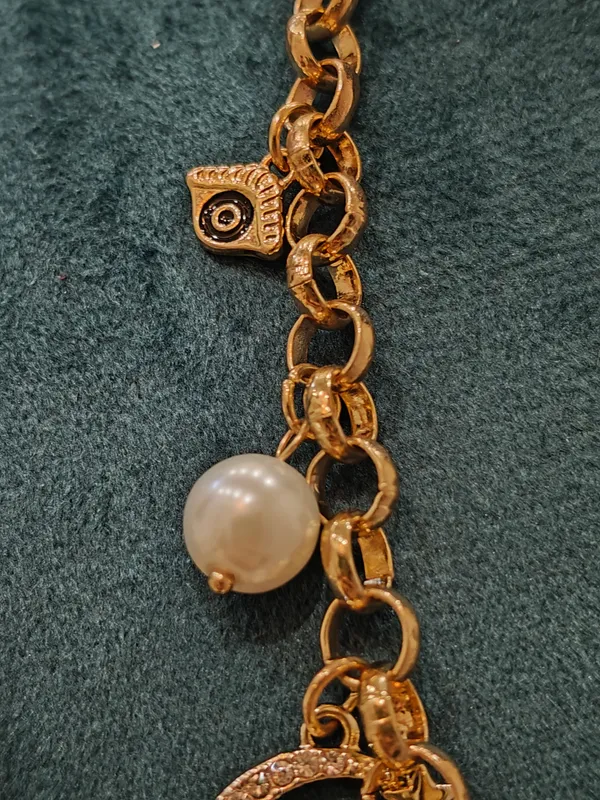 Gold_Stainless_Steel_Pearl_Charm_Statement_Necklace_For_Women