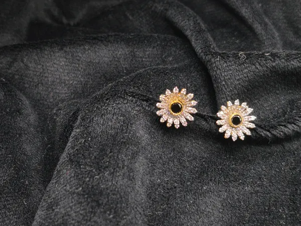 Gold_925_Sterling_Silver_Floral_Stud_Earrings_For_Women