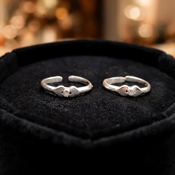 Silver_925_Silver_Adjustable_Toe_Ring_For_Women