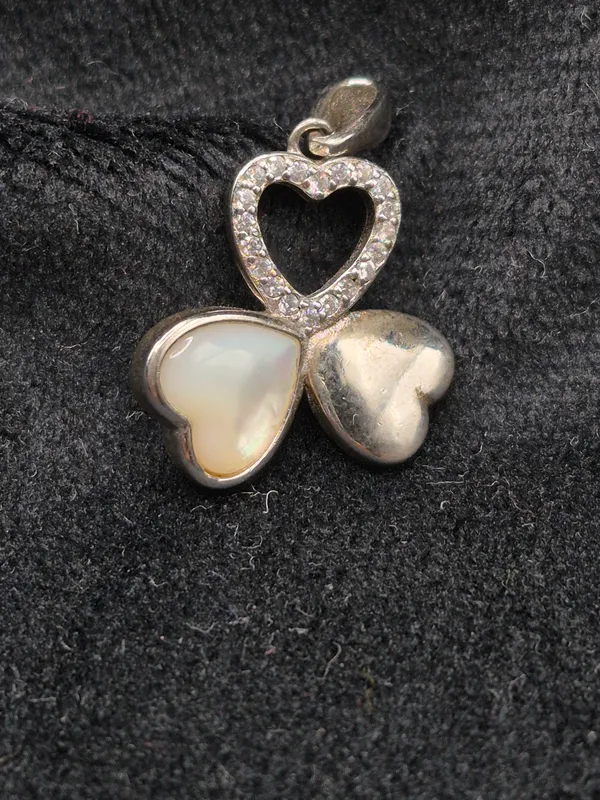 Silver_925_Sterling_Heart_Clover_Pendant_For_Women