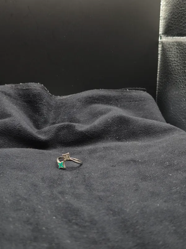 Silver_&_Green_925_Sterling_Green_Stone_Geometric_Ring_For_Women