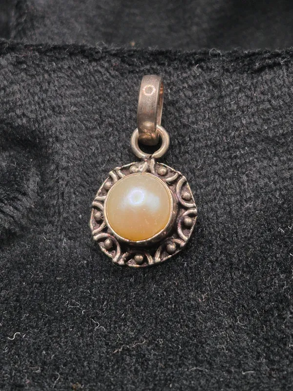 Gold_925_Silver_Oxidized_Pearl_Pendant_&_Earrings_Set_For_Women