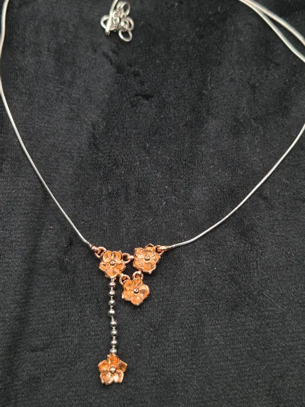 Silver_&_Rose_Gold_925_Silver_Floral_Necklace_For_Women