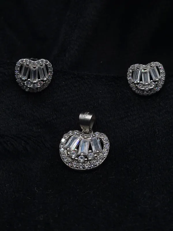 Silver_925_Sterling_Rhinestone_Heart_Pendant_For_Women