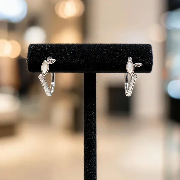 Silver_925_Sterling_Leaf_Design_Earrings_For_Women