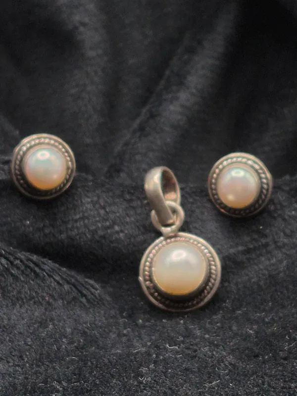 Silver_925_Sterling_Silver_Pearl_Pendant_For_Women