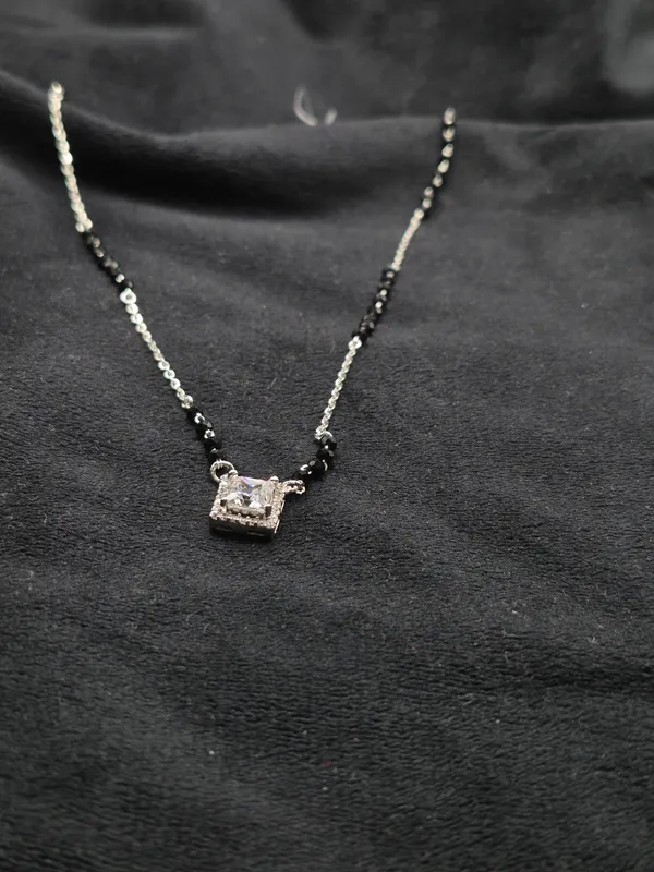 Gold_925_Silver_Black_Beaded_Pendant_Mangalsutra_For_Women