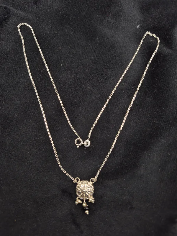 Silver_925_Sterling_Silver_Floral_Pendant_Necklace_For_Women