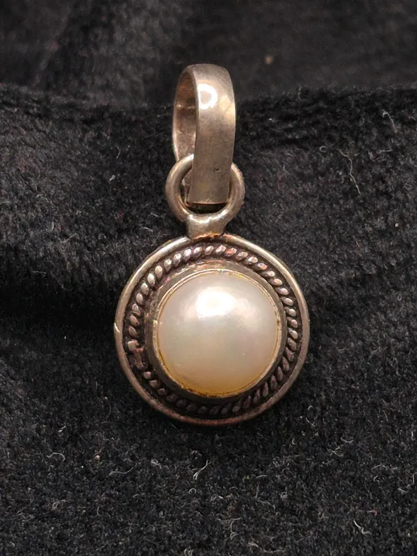 Silver_925_Sterling_Silver_Pearl_Pendant_For_Women