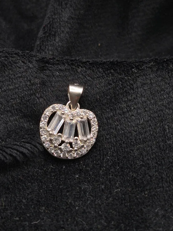 Silver_925_Sterling_Rhinestone_Heart_Pendant_For_Women