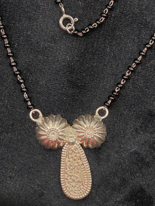 Gold_925_Sterling_Silver_Black_Beaded_Mangalsutra_Necklace_For_Women