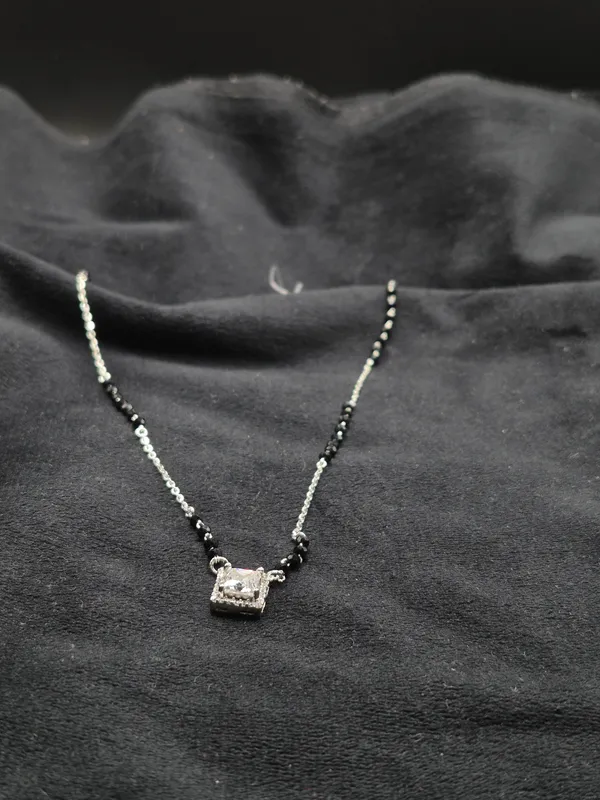 Gold_925_Silver_Black_Beaded_Pendant_Mangalsutra_For_Women