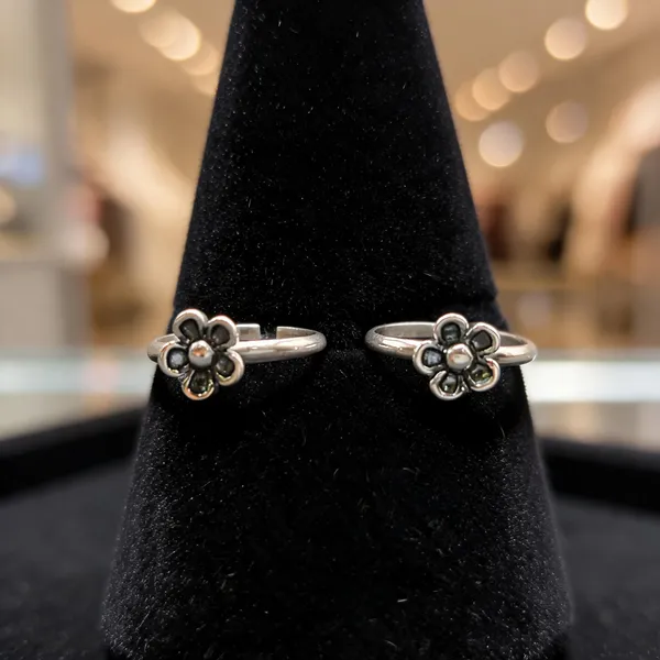 Silver_925_Silver_Floral_Adjustable_Toe_Ring_For_Women