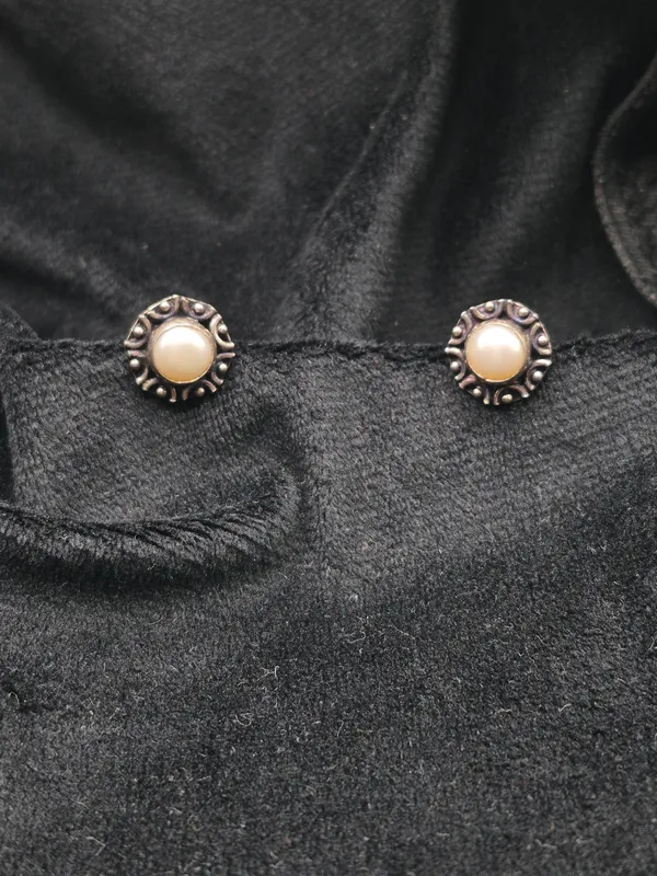 Gold_925_Silver_Oxidized_Pearl_Pendant_&_Earrings_Set_For_Women