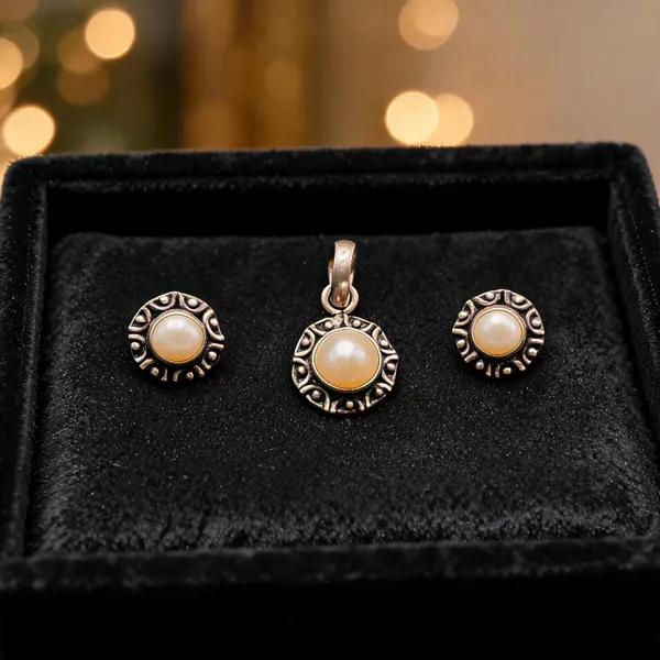 Gold_925_Silver_Oxidized_Pearl_Pendant_&_Earrings_Set_For_Women