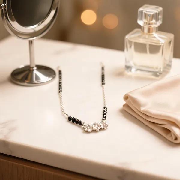 Gold_925_Silver_Black_Beaded_Floral_Pendant_Mangalsutra_For_Women