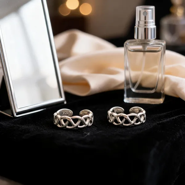 Silver_925_Sterling_Interlocking_Band_Ring_For_Women
