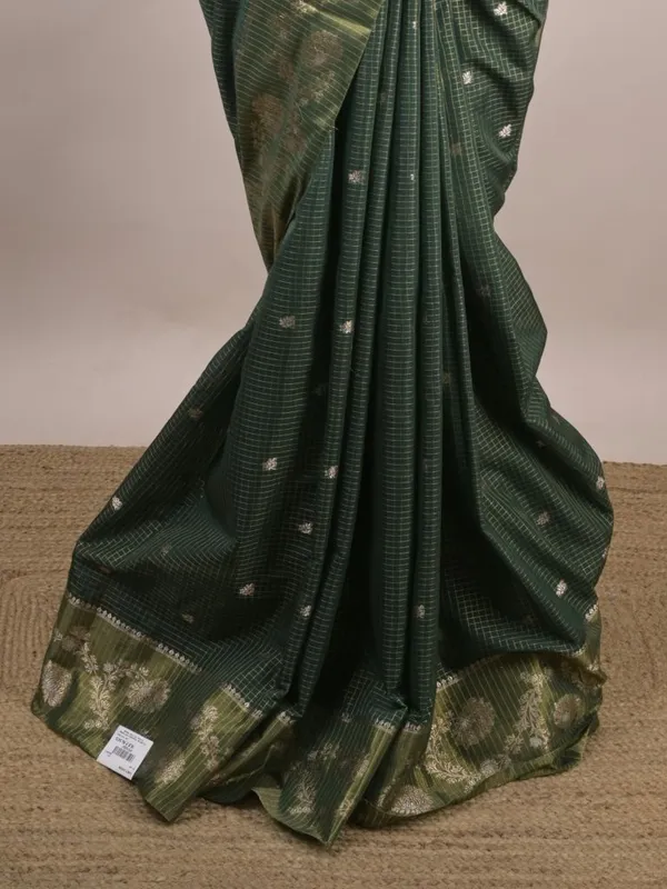 Dark_Green_Woven_Checked_Saree_for_Women
