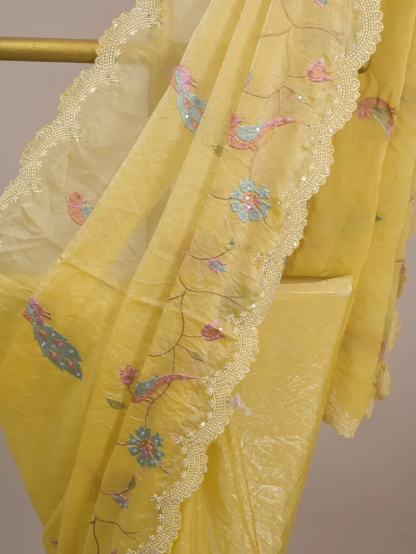 Yellow_Floral_Embroidered_Saree_For_Women