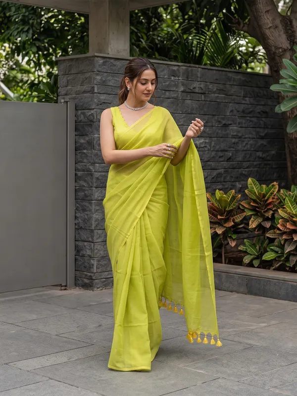 Lime_Green_Solid_Saree_For_Women