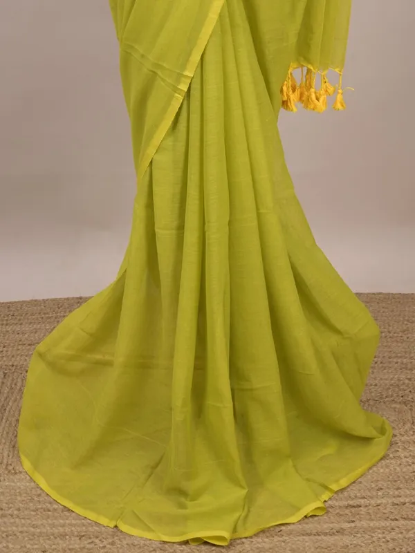 Lime_Green_Solid_Saree_For_Women