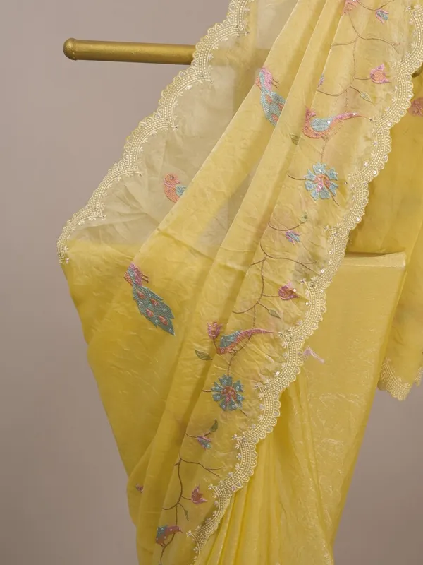Yellow_Floral_Embroidered_Saree_For_Women