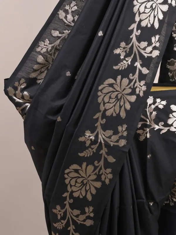 Black_Floral_Woven_Saree_for_Women