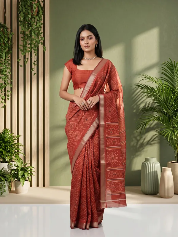 Red_Printed_Saree_For_Women