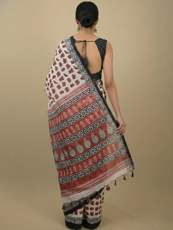 Multicolor_Printed_Ethnic_Saree_for_Women