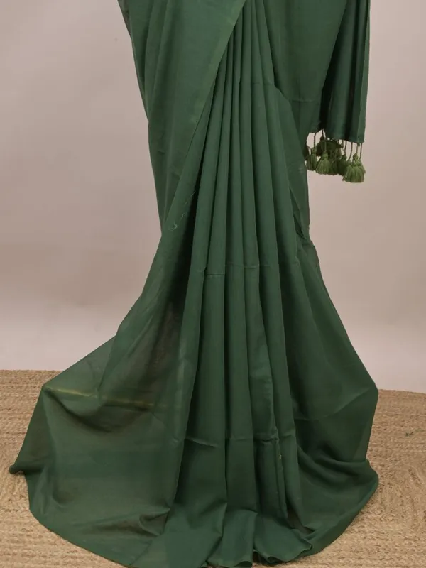 Green_Sheer_Tassel_Saree_for_Women