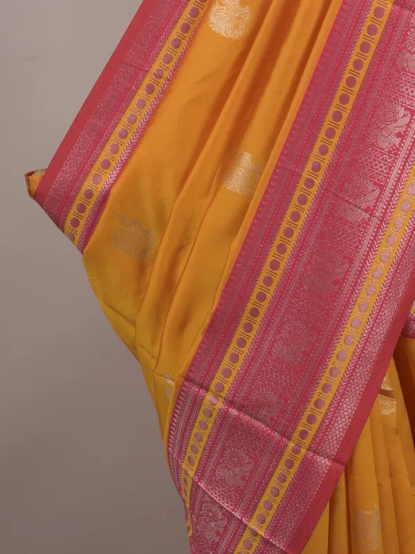 Orange_And_Pink_Woven_Ethnic_Saree_for_Women