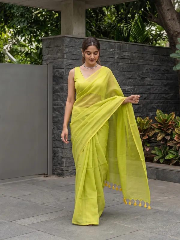 Lime_Green_Solid_Saree_For_Women