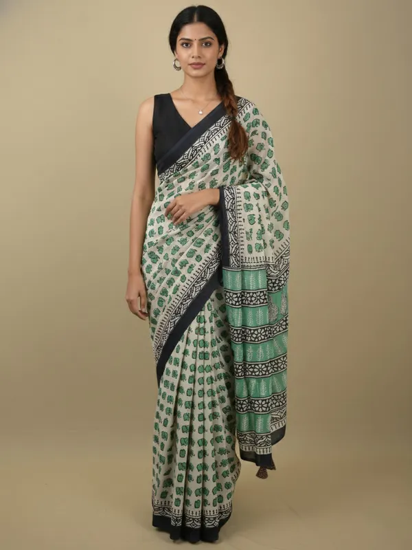 Multicolor_Printed_Ethnic_Saree_for_Women