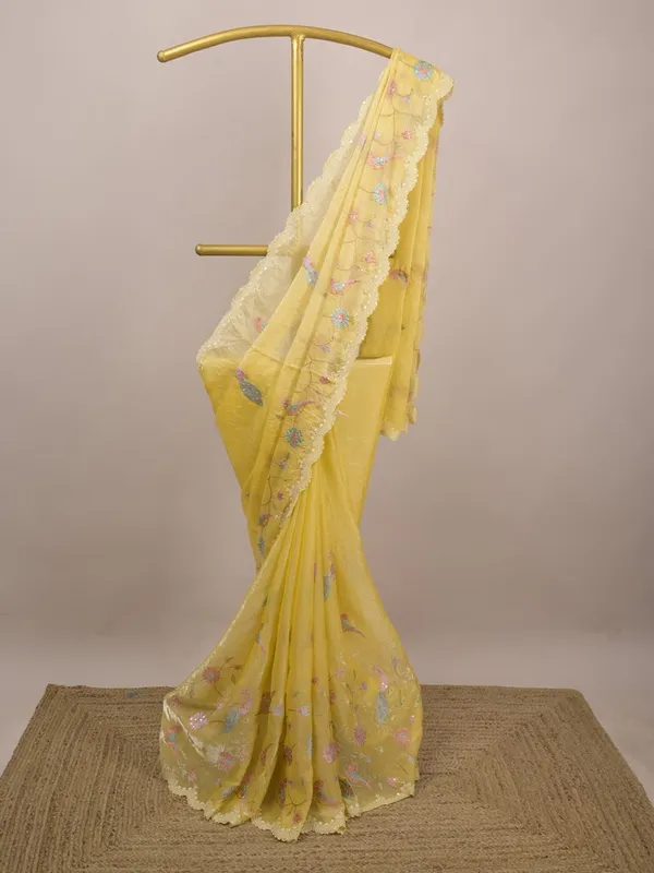Yellow_Floral_Embroidered_Saree_For_Women